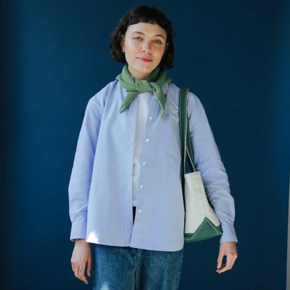 Paynter Women's Oxford Button Down Shirt - Medium - Blue - Picture 1 of 13